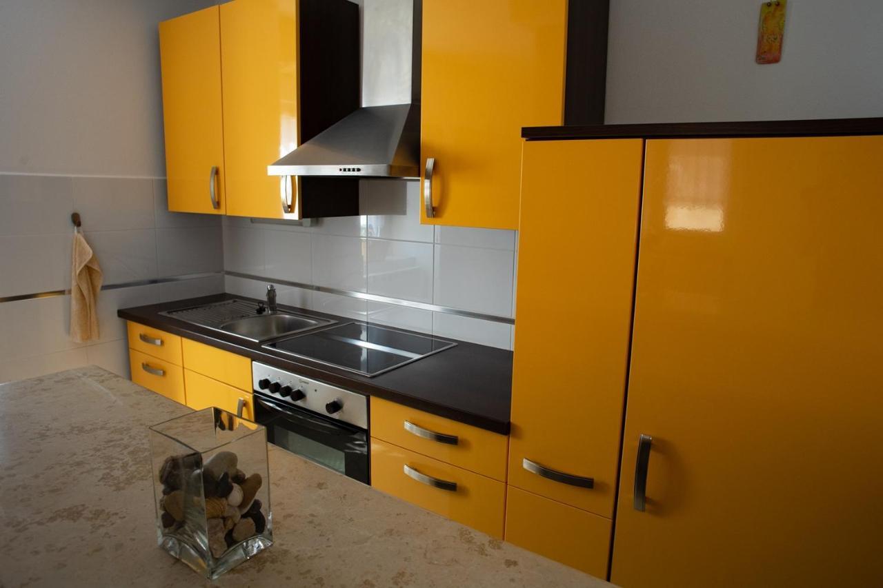 Olive Tree Apartments Umag Exterior photo